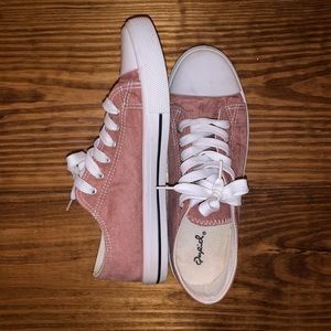 Mauve Sneakers